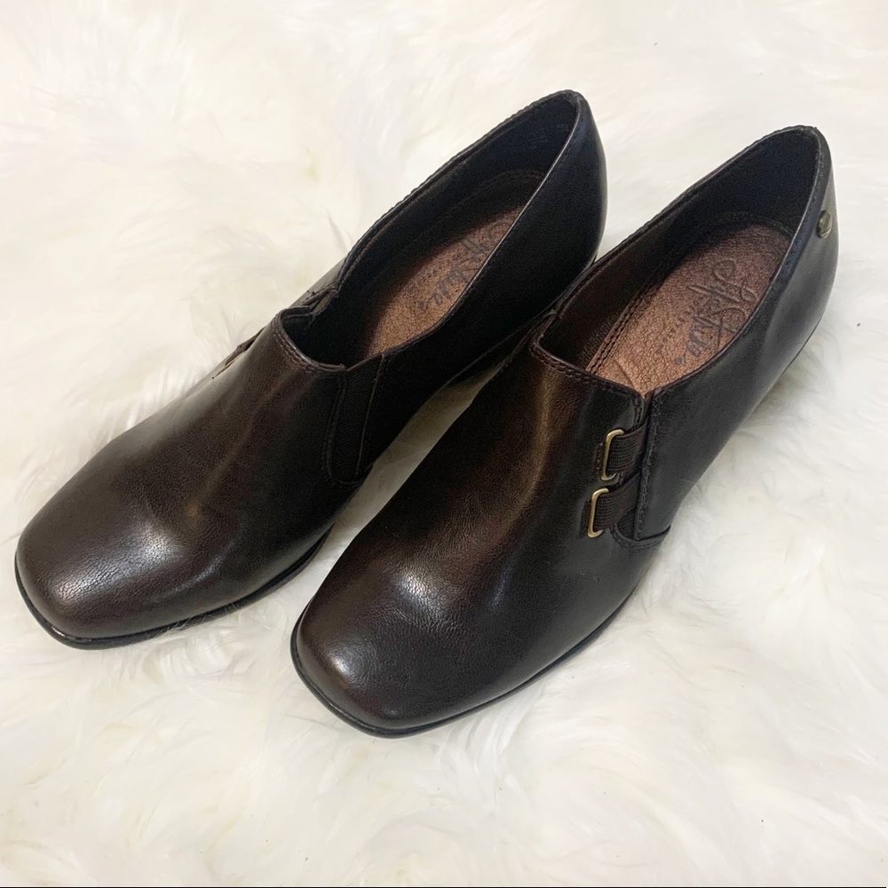 Lifestride Brown Wedge Loafers Size 7